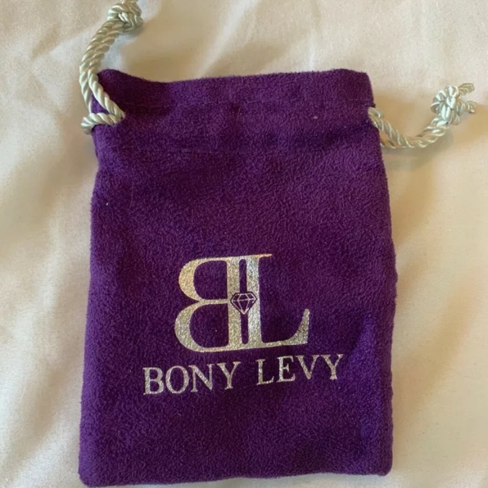 Bony Levy jewelry pouch
